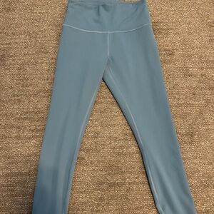 lululemon Wunder Train High-Rise Leggings 25” size 8